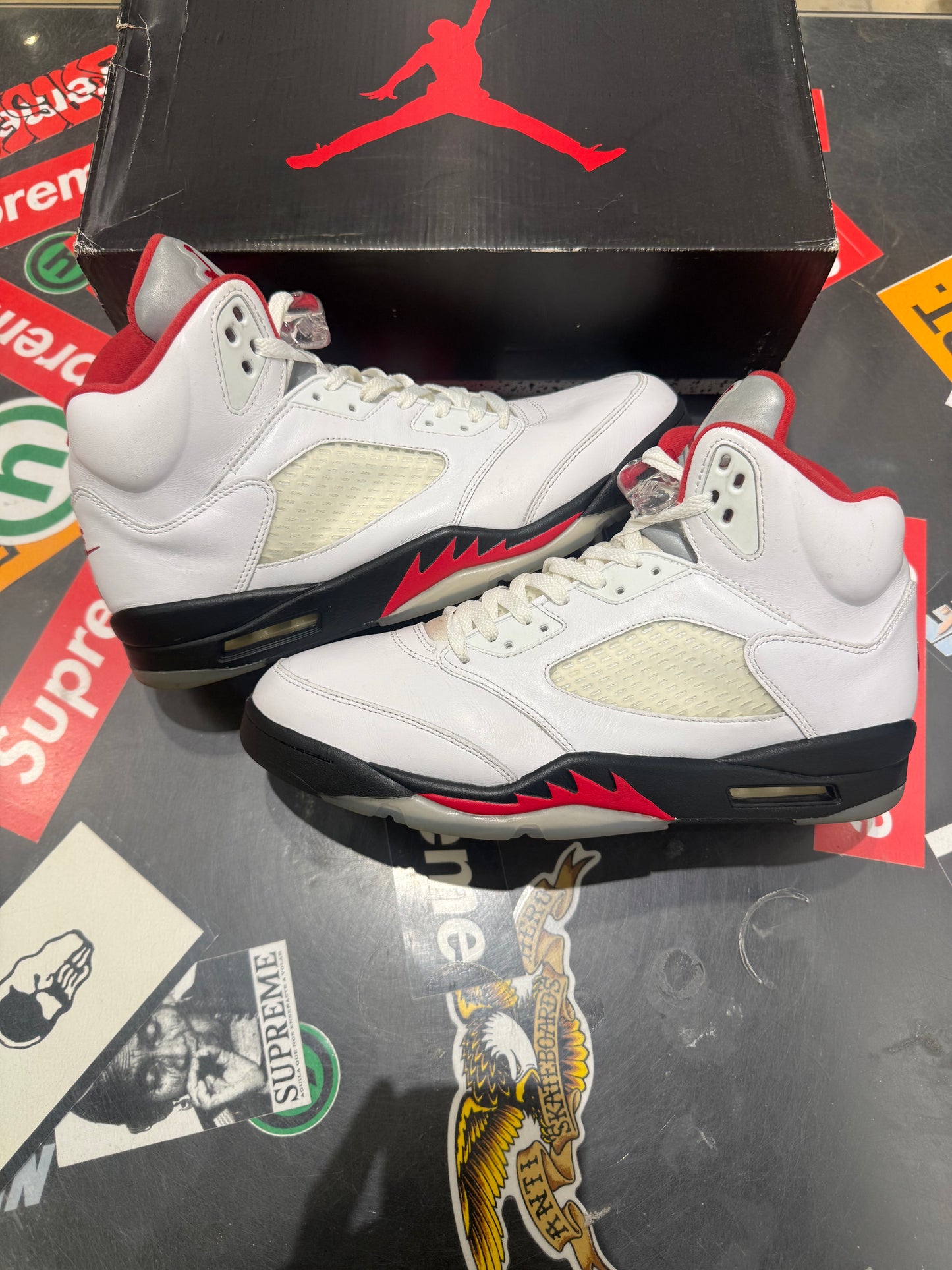 Jordan 5 Fire Red