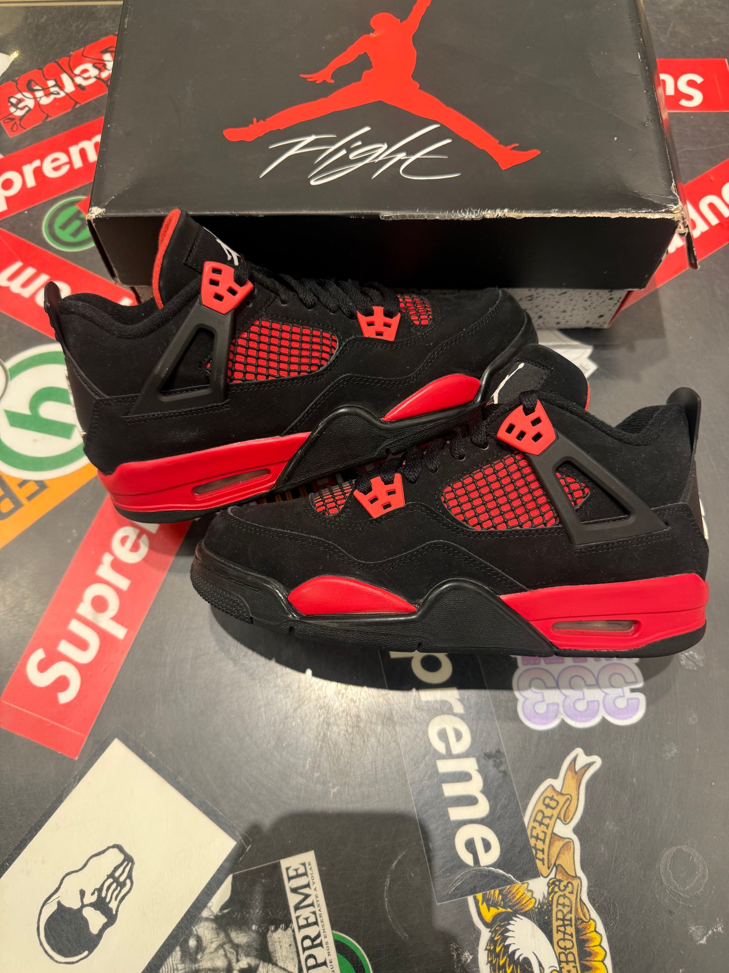 Jordan 4 Red Thunder