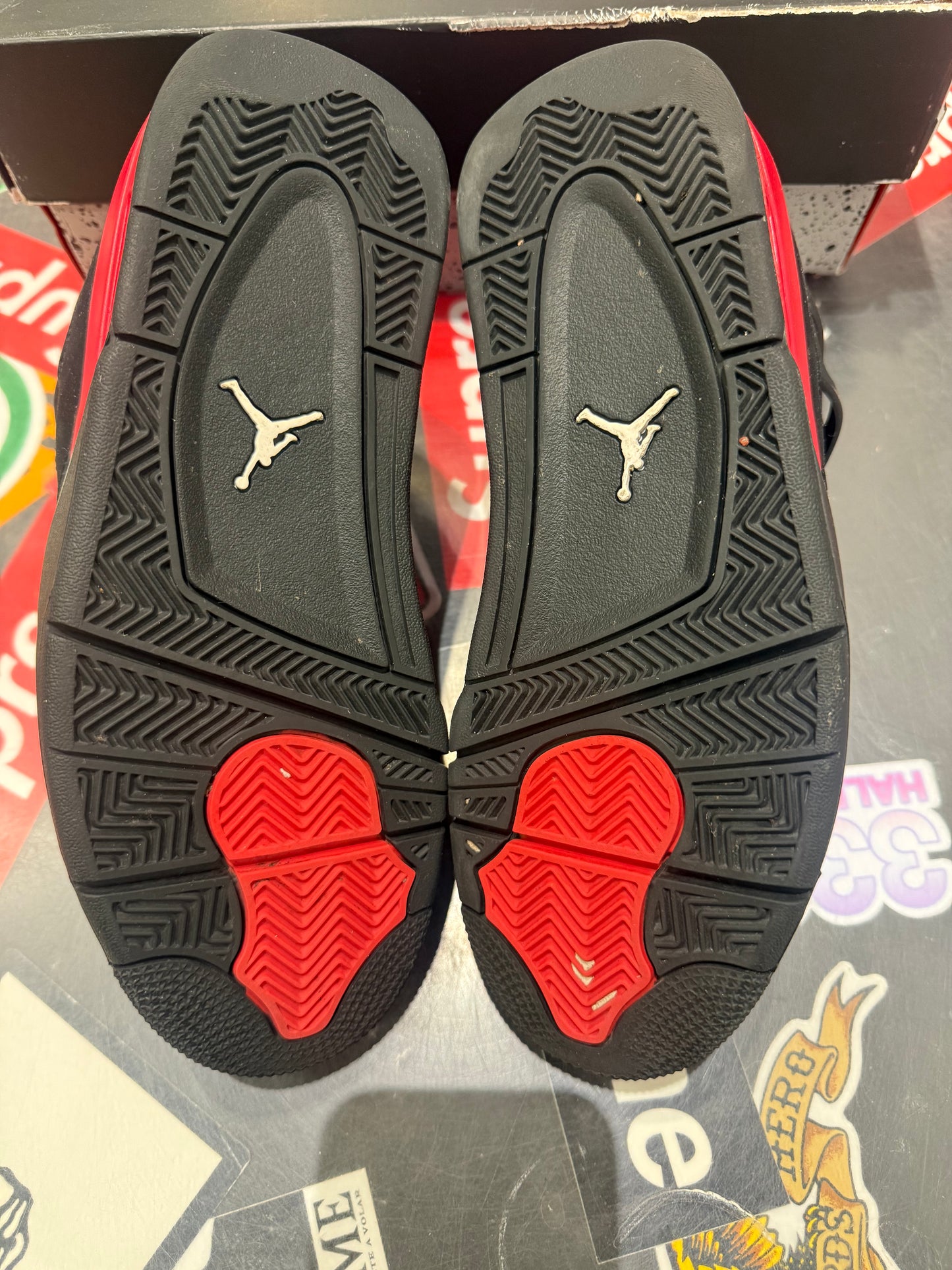 Jordan 4 Red Thunder