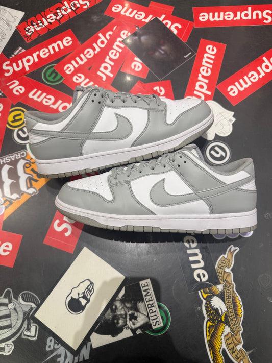 Dunk Low White Light Smoke Grey