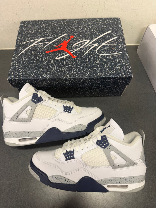 Jordan 4 Midnight Navy