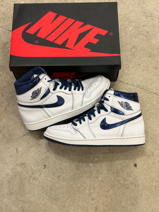 Jordan 1 Metallic Navy (Used)