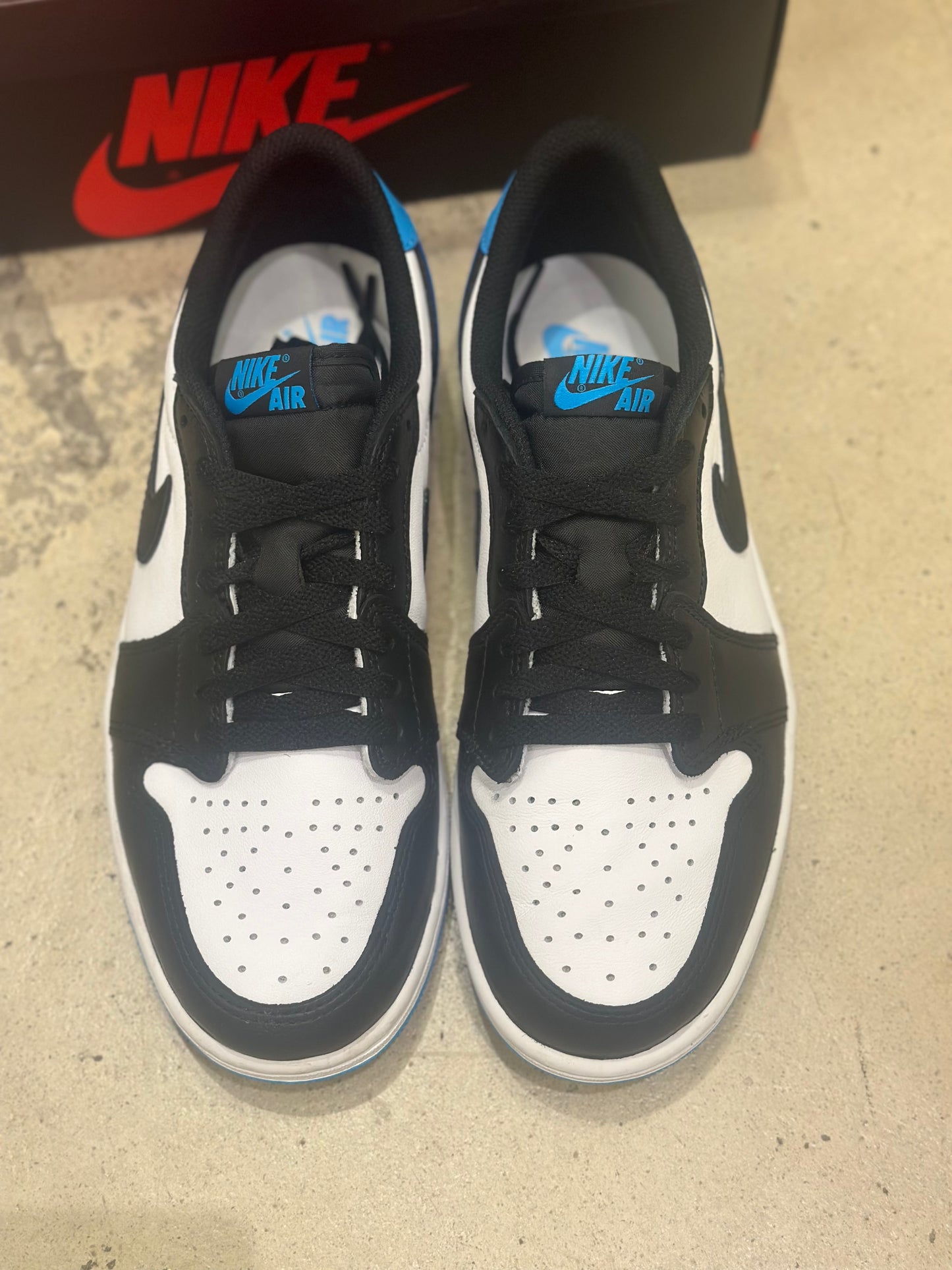 Jordan 1 Low Powder Blue (Used)