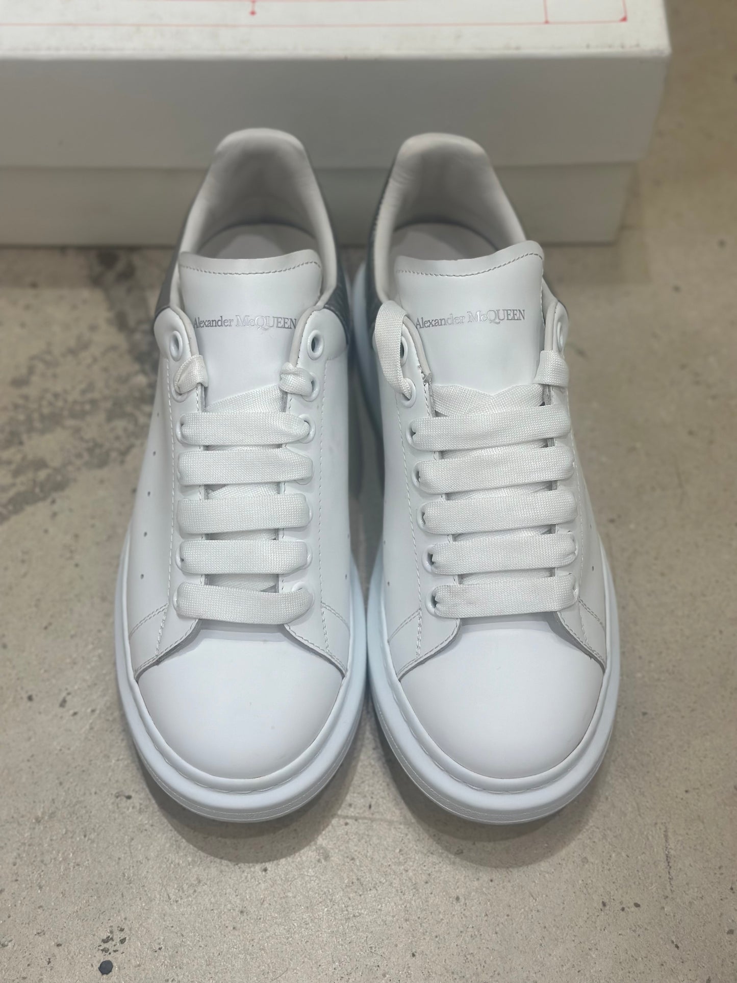 Alexander McQueen (Used)